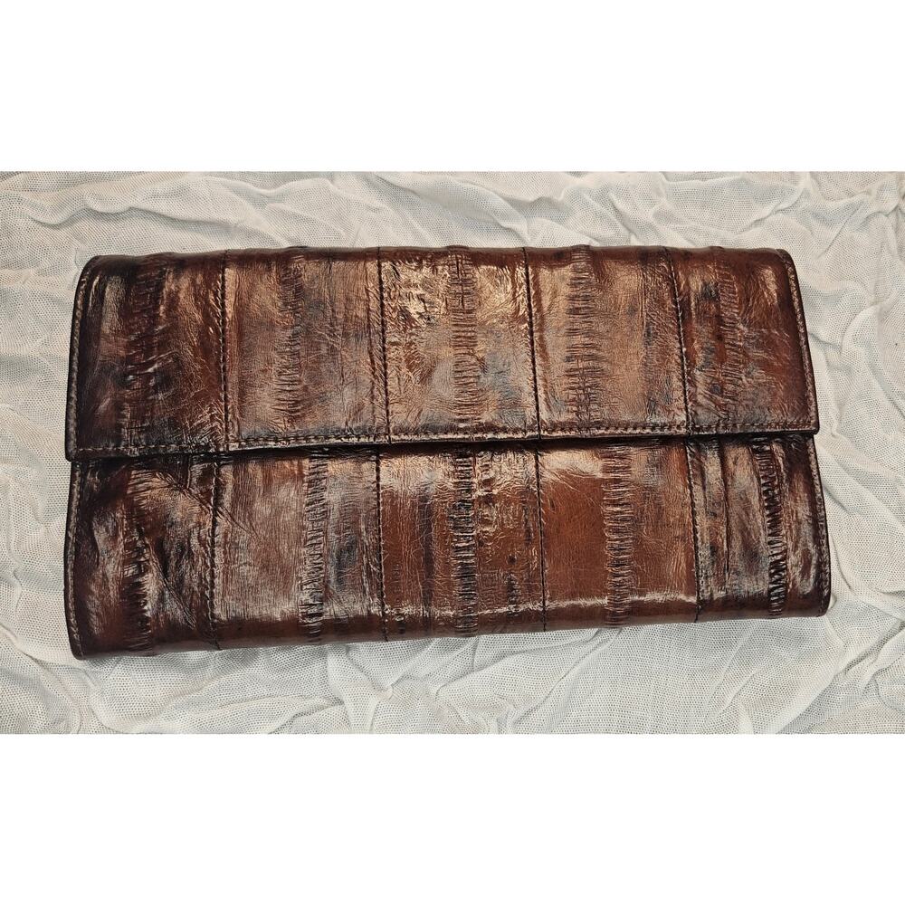 Eel Skin Leather Wallet Brown